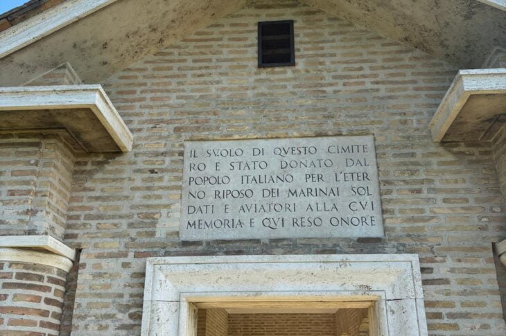 Cimitero Canadese